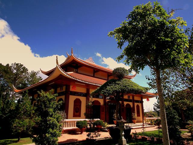 Trúc Lâm Temple